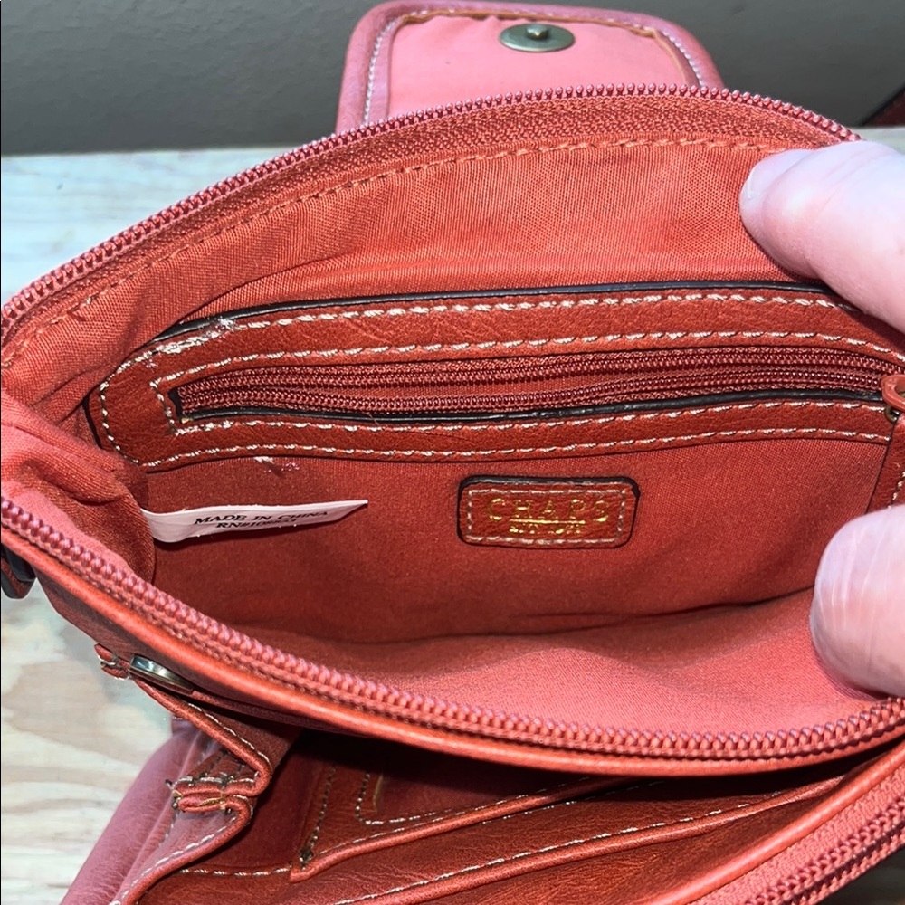 Chaps Coral Red Crossbody Bag - Picture 4 of 9